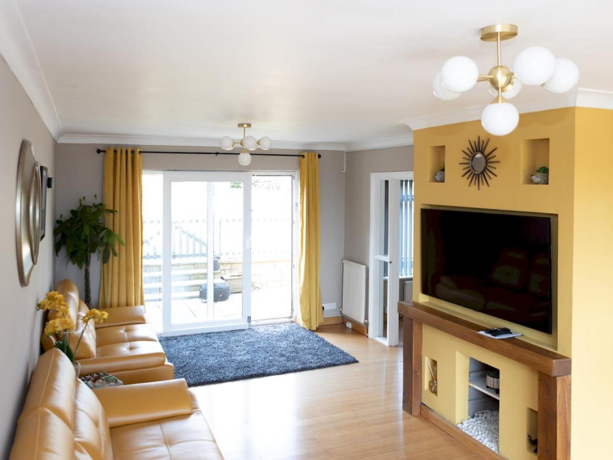 Pass The Keys Amazing 4 Bedroom Property- Hot Tub & Sea Views 스카버러 외부 사진