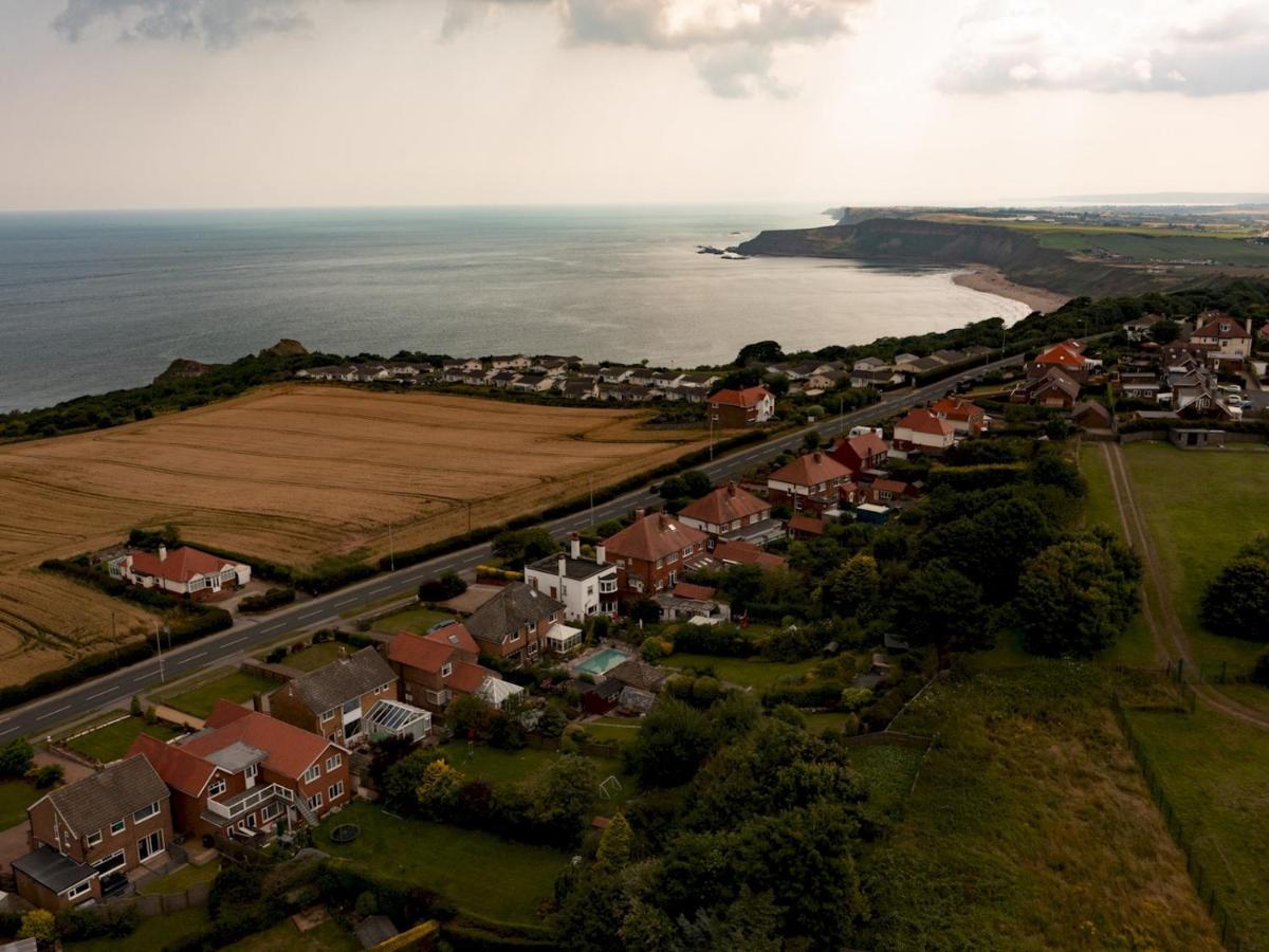 Pass The Keys Amazing 4 Bedroom Property- Hot Tub & Sea Views 스카버러 외부 사진