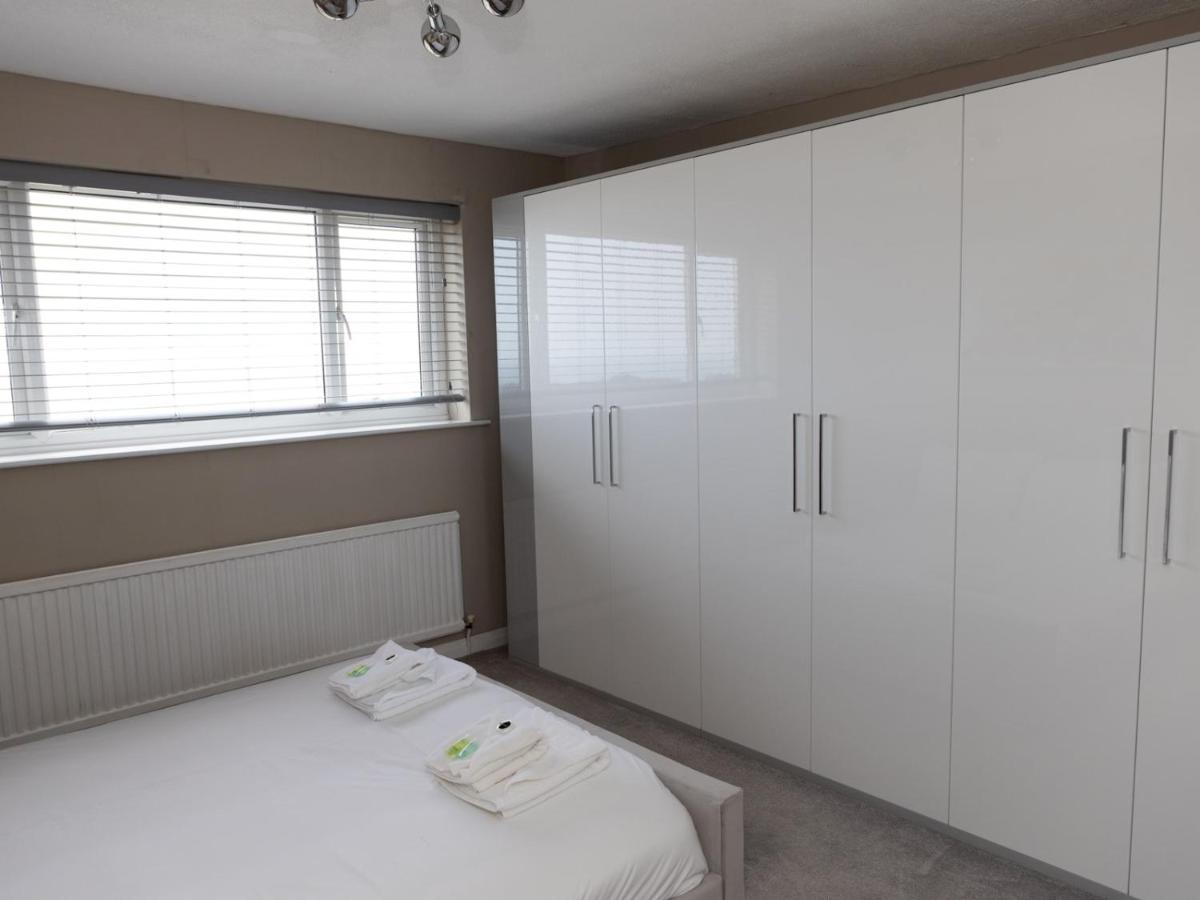 Pass The Keys Amazing 4 Bedroom Property- Hot Tub & Sea Views 스카버러 외부 사진