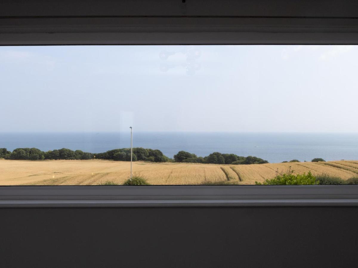 Pass The Keys Amazing 4 Bedroom Property- Hot Tub & Sea Views 스카버러 외부 사진